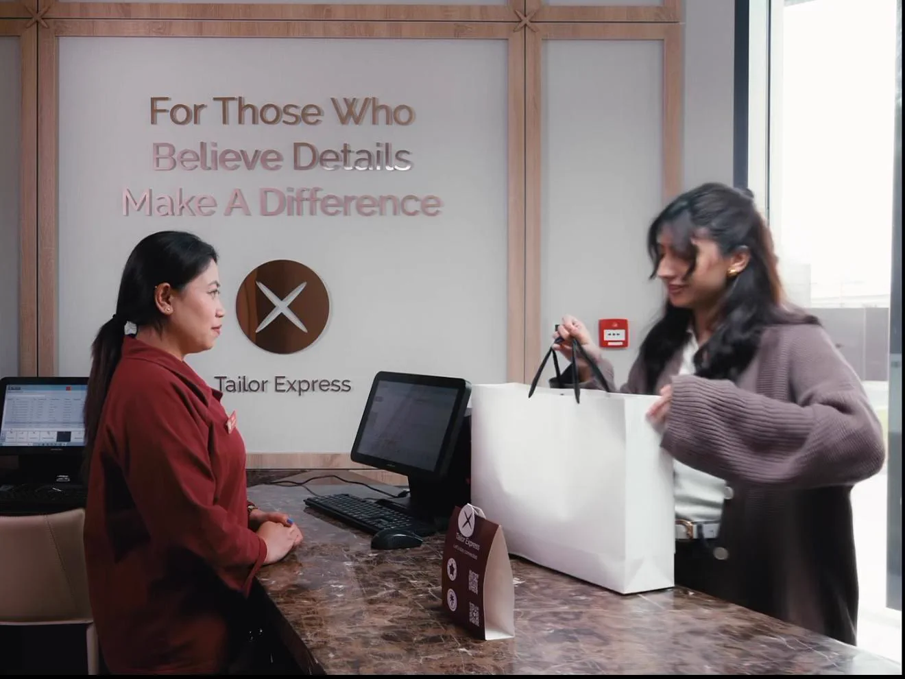 Tailor Express workspace.